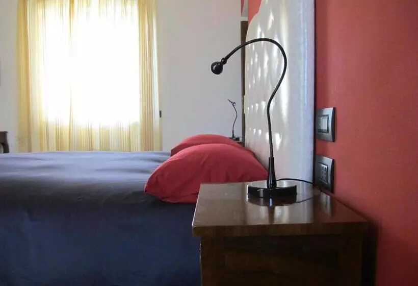 ベッドアンドブレックファースト Villa Emilia