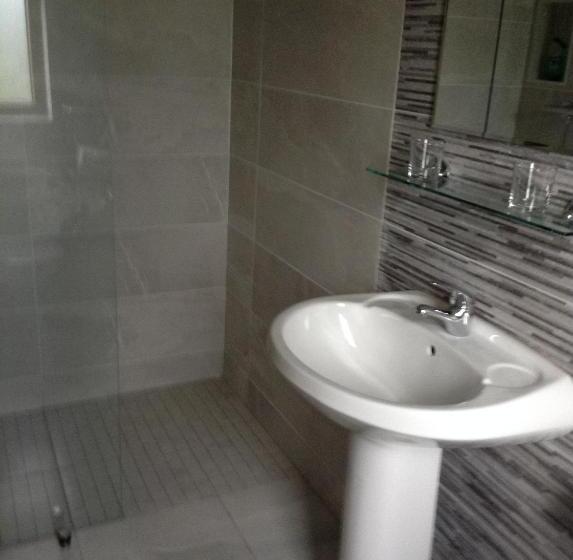 Benbulben Farmhouse B&b