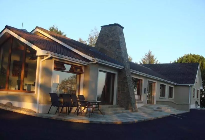 Benbulben Farmhouse B&b