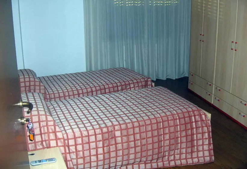 ホテル Albergo Romanì