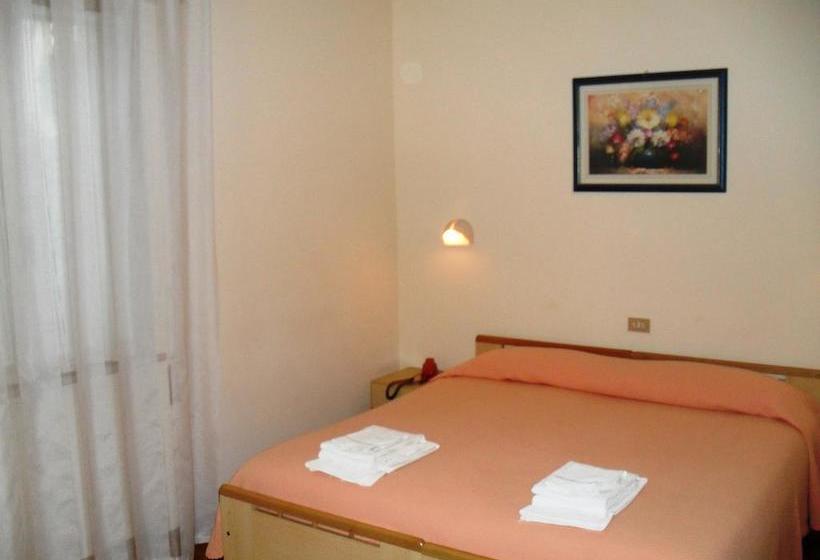 Отель Lieta Oasi