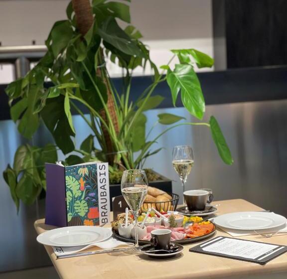 Отель Restaurant Putzer