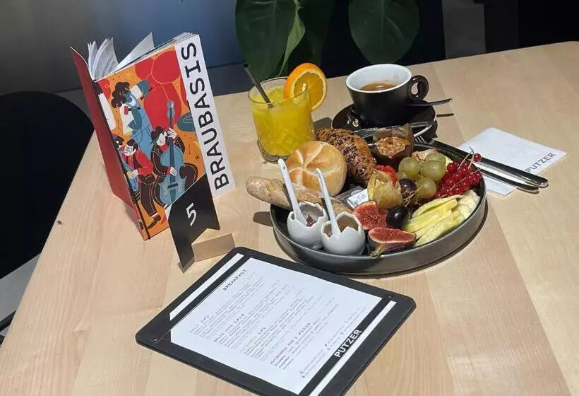 ホテル Restaurant Putzer