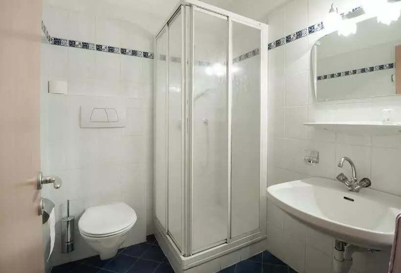 ホテル Restaurant Putzer