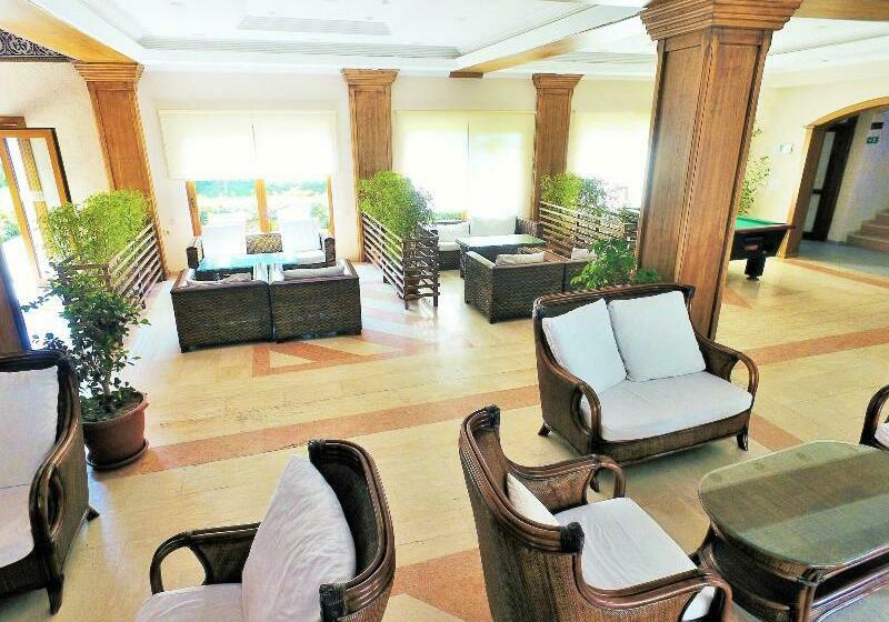 ホテル Tiana Beach Resort