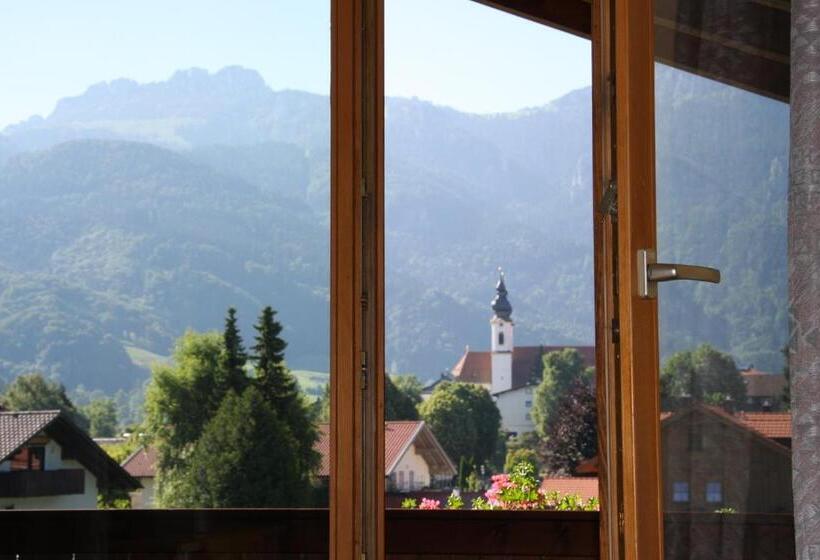 Kleines Hotel Edeltraud