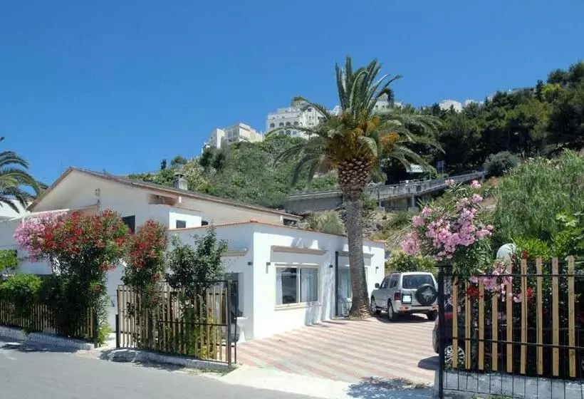 B&b Ala Marina