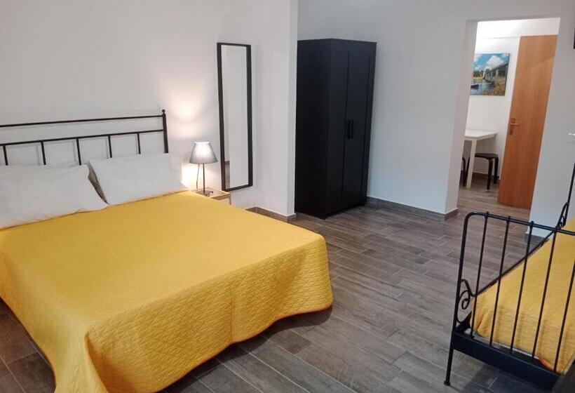 צימר Brezza Marina Studios