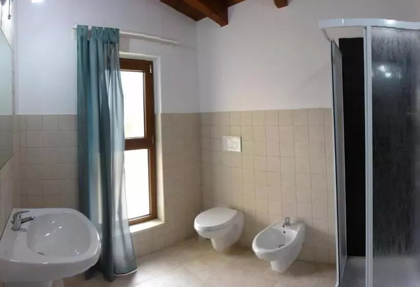 Aamiaismajoitus (B&B) Ape Rossa