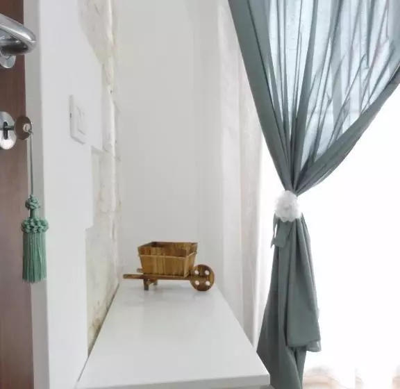 Aamiaismajoitus (B&B) Ape Rossa