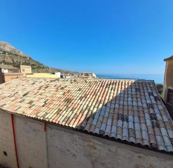 Aamiaismajoitus (B&B) Aziyz Camere