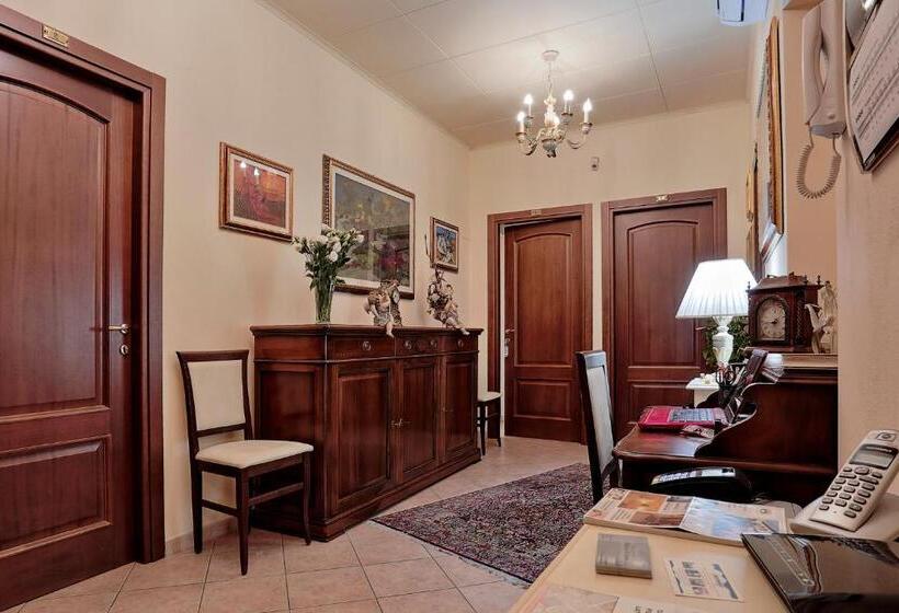 تختخواب و صبحانه Chiaro Di Luna Viale Italia