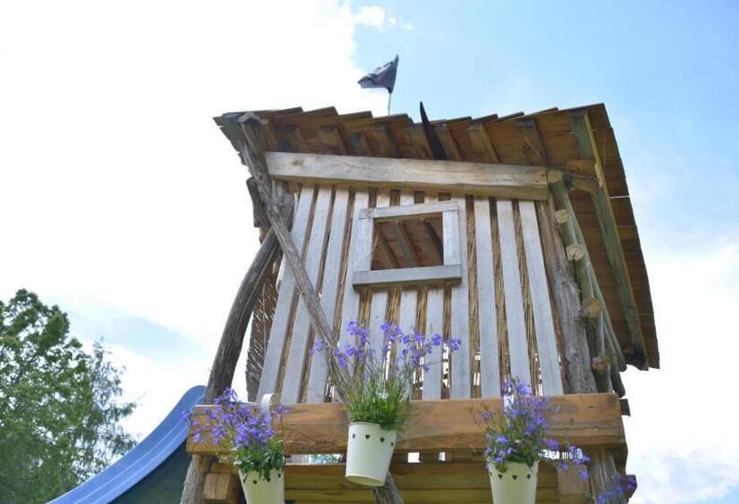 مبيت وإفطار Haus Lasaun