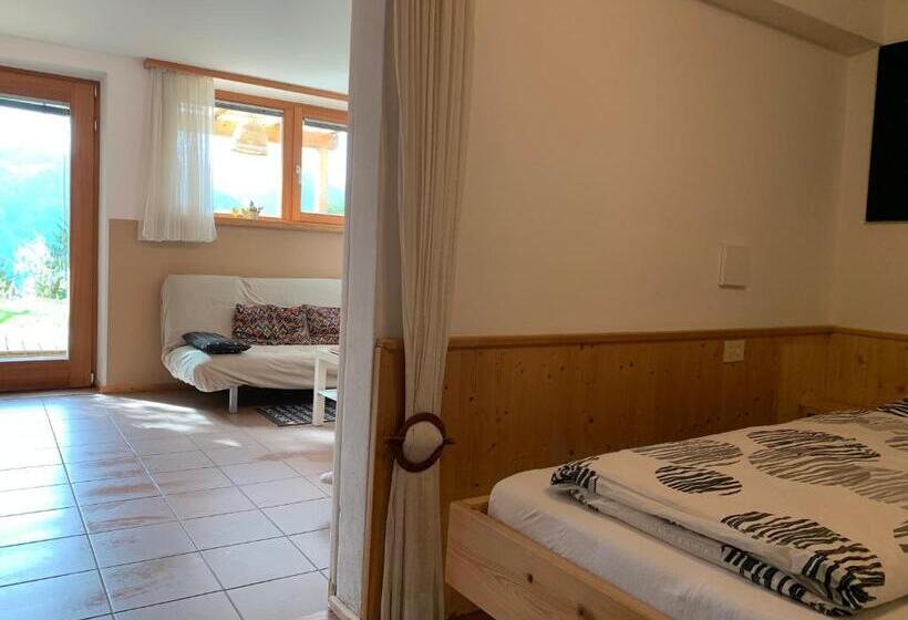 مبيت وإفطار Haus Lasaun