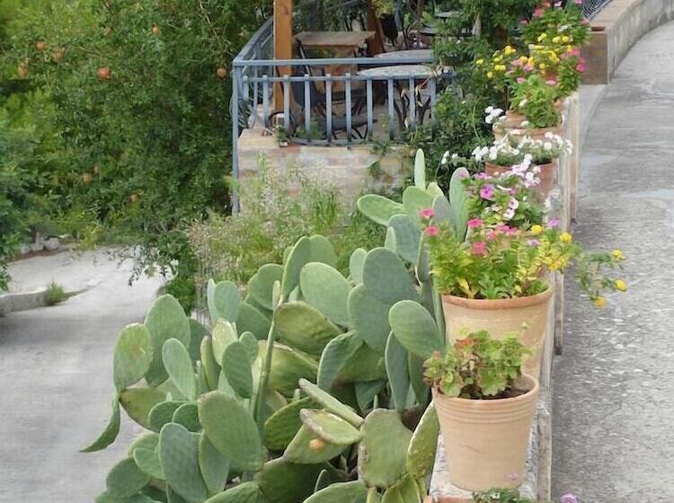 민박 La Suma Sumalia