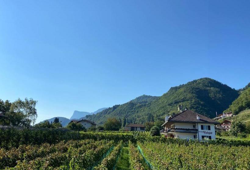 Bed and Breakfast Pension Rebgut