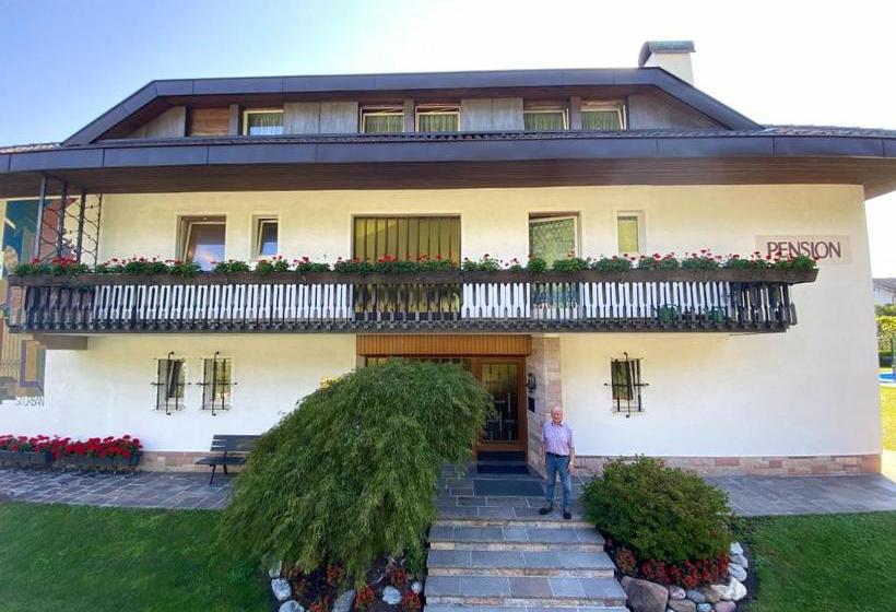 Bed and Breakfast Pension Rebgut
