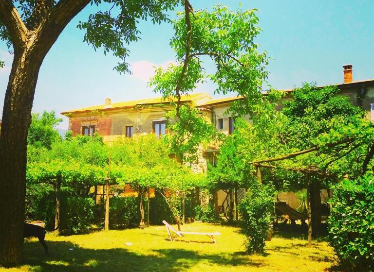 住宿加早餐 Pietrantica