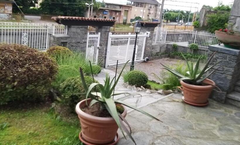 Bed & Breakfast Gli Oleandri