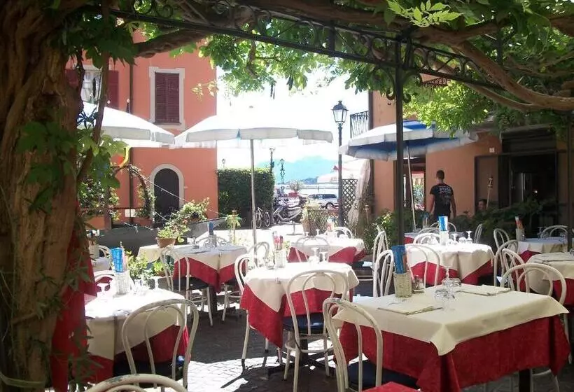 Hotelli Albergo Il Vapore