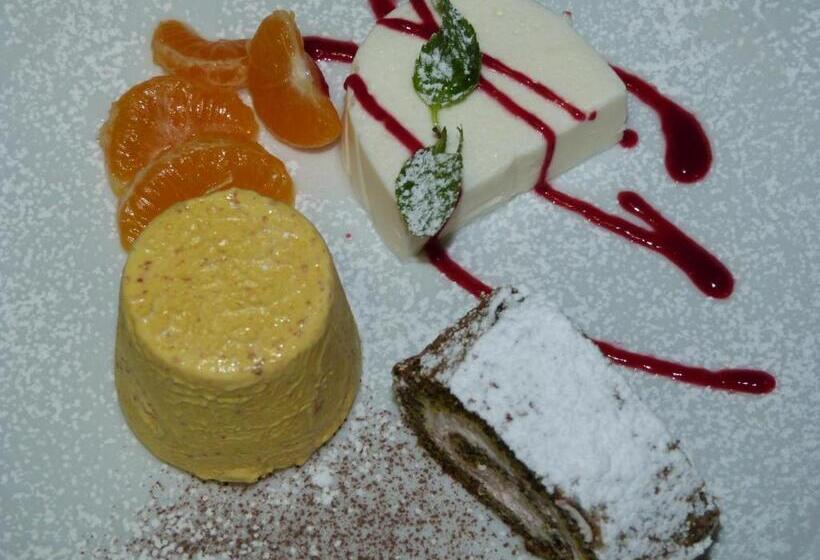 Отель Berggasthof Häusler