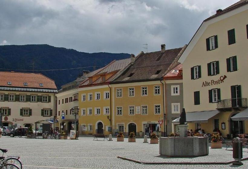 Отель Berggasthof Häusler