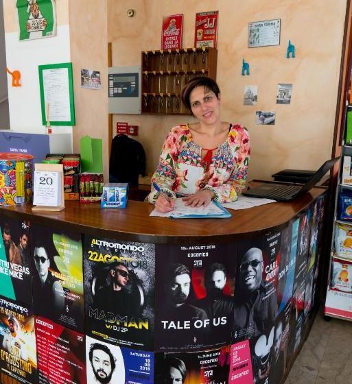 בית מלון כפרי Flores