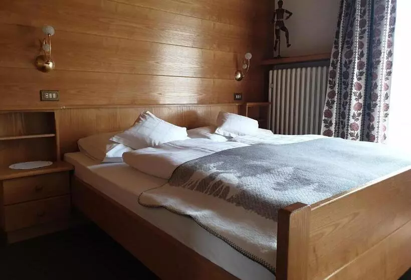 ホテル Garni Le Chalet