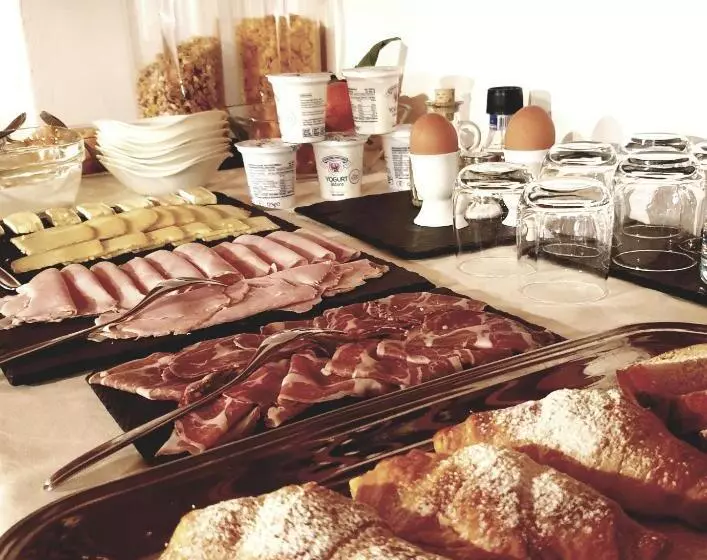 ホテル Garni Le Chalet