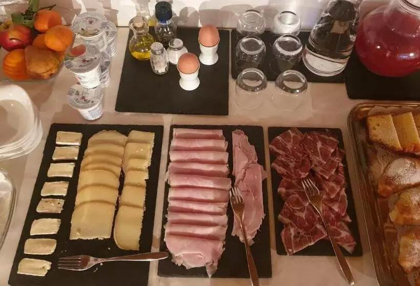 ホテル Garni Le Chalet