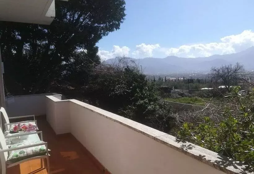 B&b Il Giardino Di Villa Anna