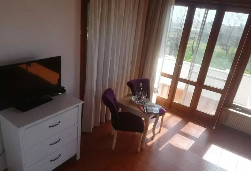 B&b Il Giardino Di Villa Anna