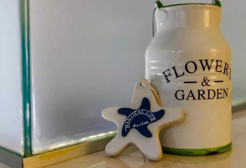 Aamiaismajoitus (B&B) Domatia