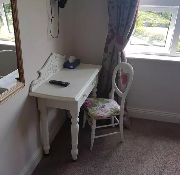 Aamiaismajoitus (B&B) Greenlawn Lodge