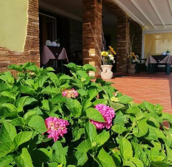 Aamiaismajoitus (B&B) Roccabianca Rooms & Studios