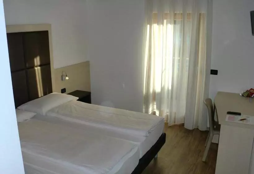 Aamiaismajoitus (B&B) Villa Cameras Room And Breakfast