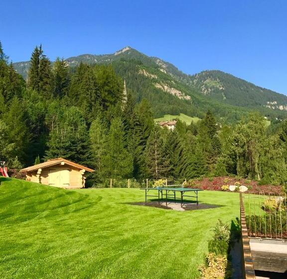 בית מלון כפרי Arnaria