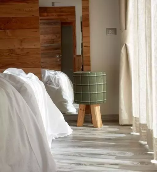 Hotelli Chalet Vites Mountain