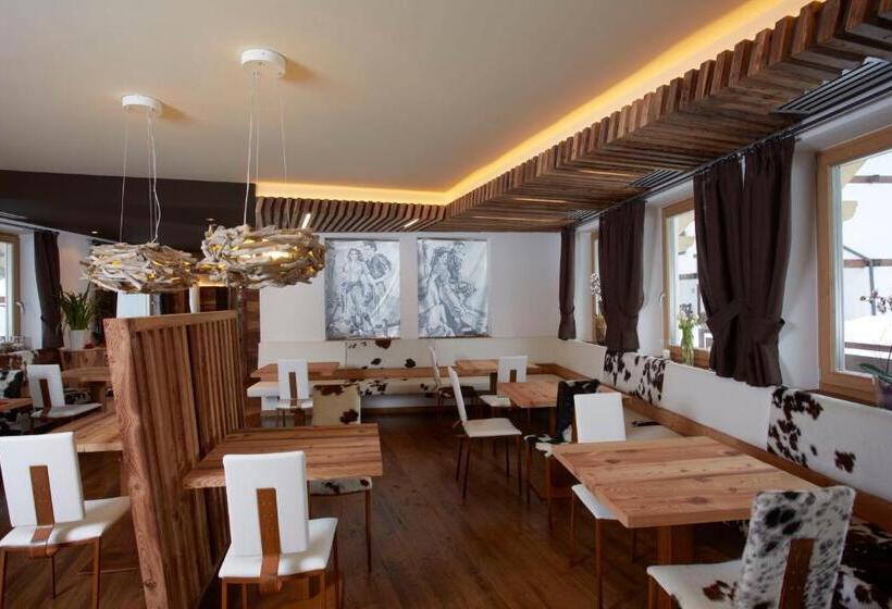 בית מלון כפרי Chalet Vites Mountain