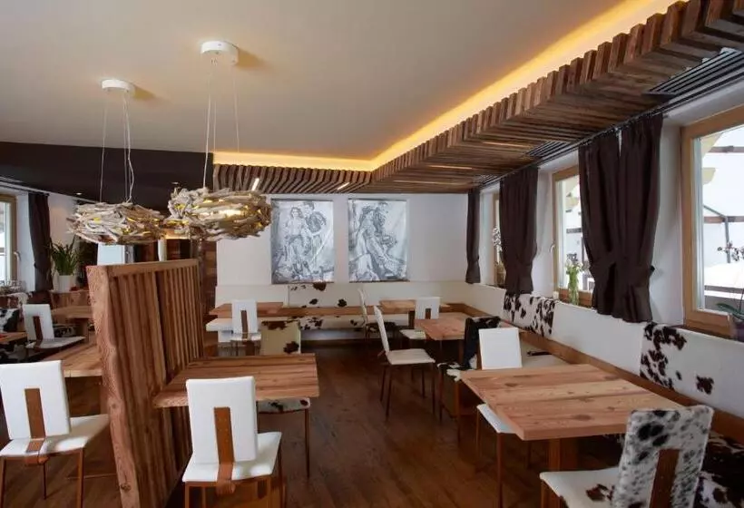 Hotelli Chalet Vites Mountain