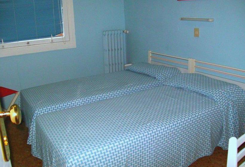 Отель Del Golfo