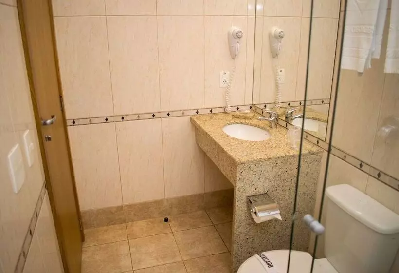 Hotelli Jacques Georges Tower