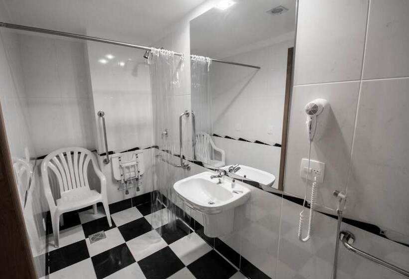 هتل Jacques Georges Tower