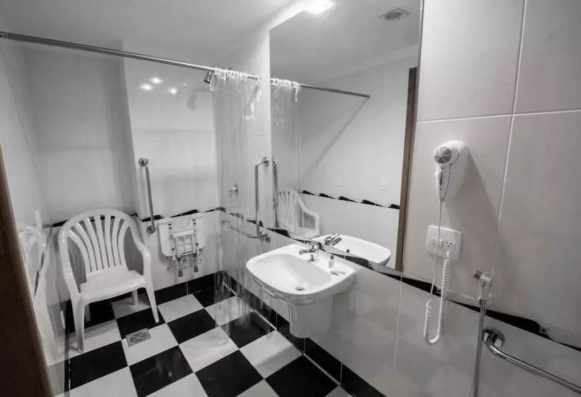 Hotelli Jacques Georges Tower