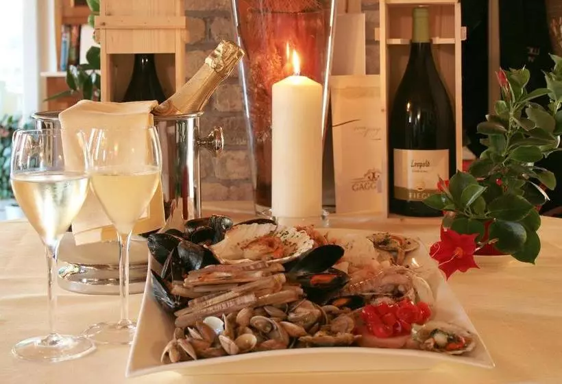 Hotelli Locanda Al Ponte De Fero