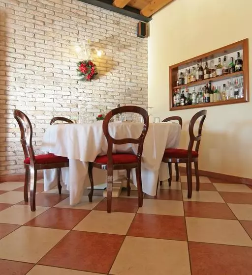 Hotelli Locanda Al Ponte De Fero