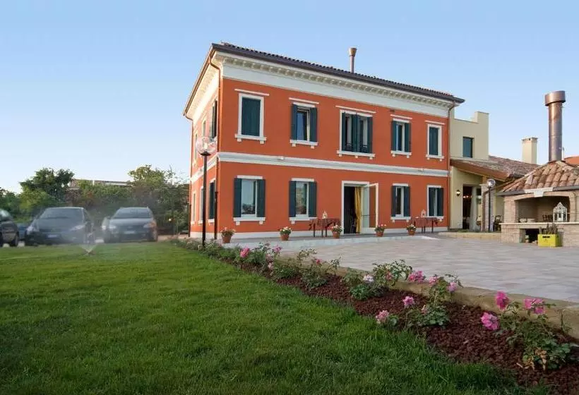 Hotelli Locanda Al Ponte De Fero