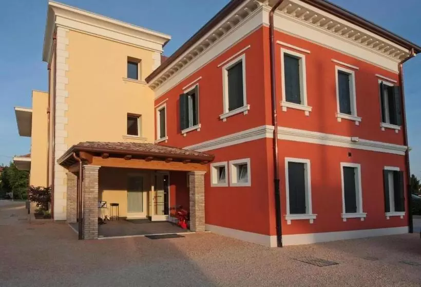 Hotelli Locanda Al Ponte De Fero