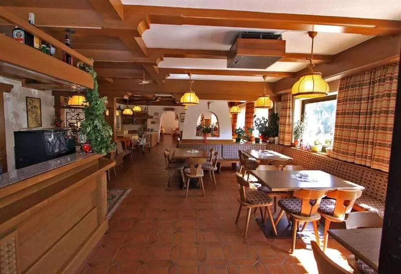 Hotelli San Giovanni