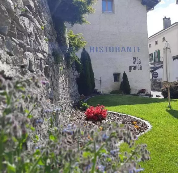 Hotelli Stüa Granda